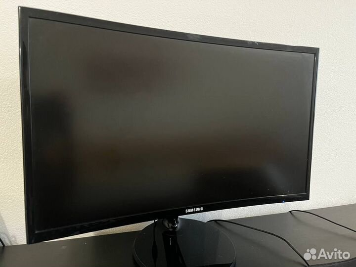 Монитор Samsung c24f390fhi