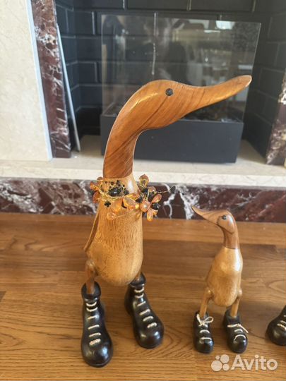 Фигурки гусей