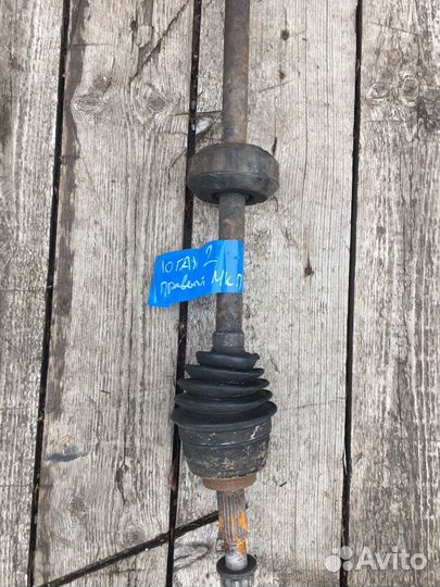 Привод левый Renault Logan 2