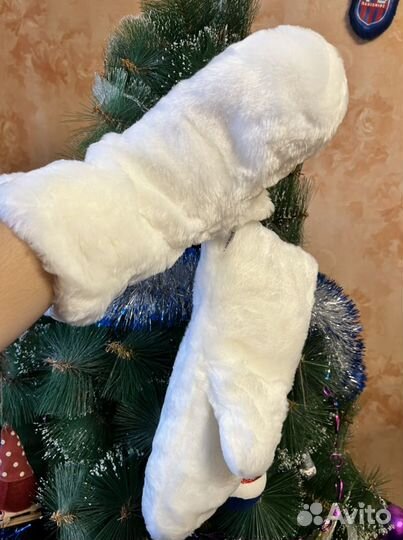 Рукавицы из искусственного меха белые