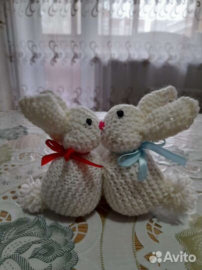 Зайчики-неразлучники