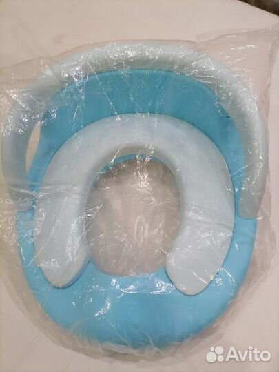 Детский, сидак на унитаз.не пригодился