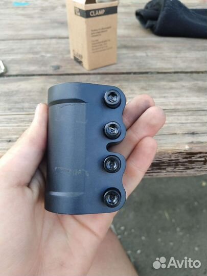 Зажим для трюкового самоката scs