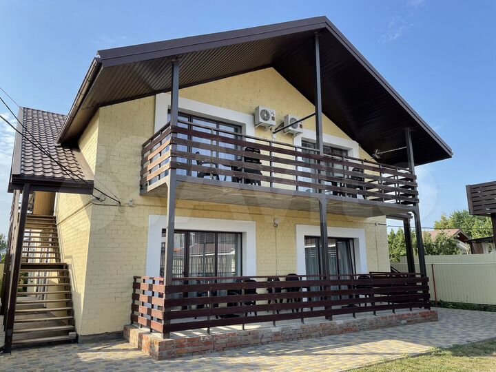 2-к. квартира, 60 м², 1/2 эт.