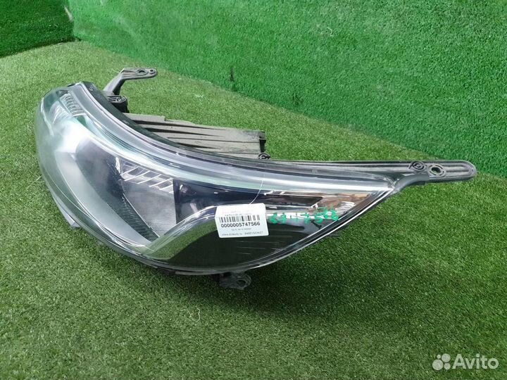 Фара левая Kia Rio
