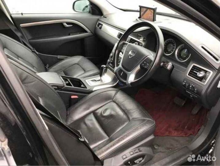 В разборе Volvo S80 (AS60) 2011г. рестайлинг, 2,5л