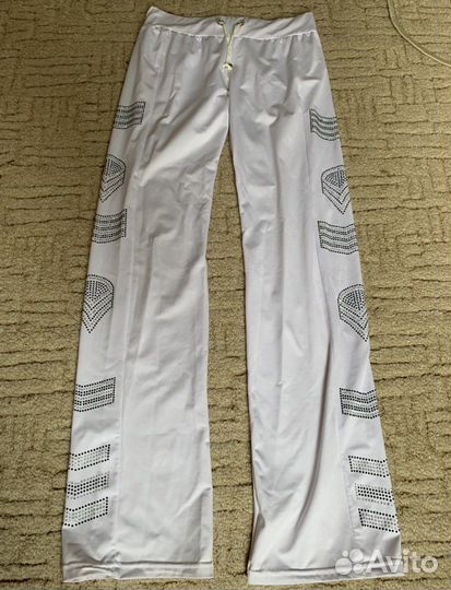 Костюм спортивный