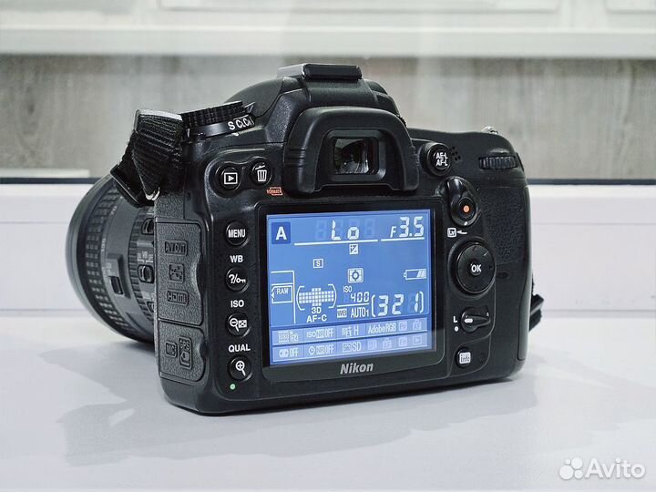 Фотоаппарат Nikon D7000