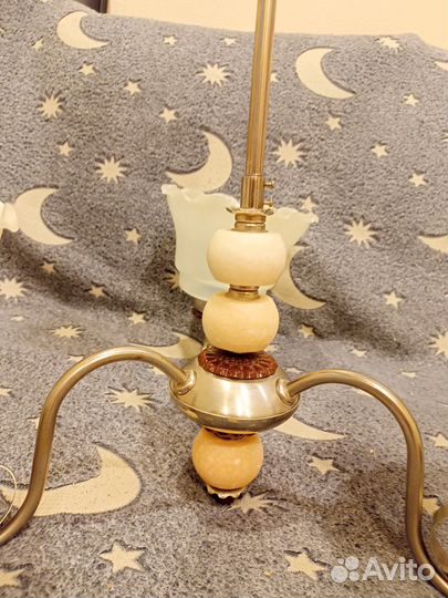 Люстра с натуральн. Камнем.3 х рожков