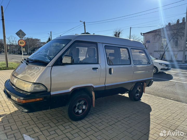Toyota MasterAce 2.0 AT, 1989, 208 000 км