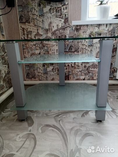 Стол стеклянный журнальный столик