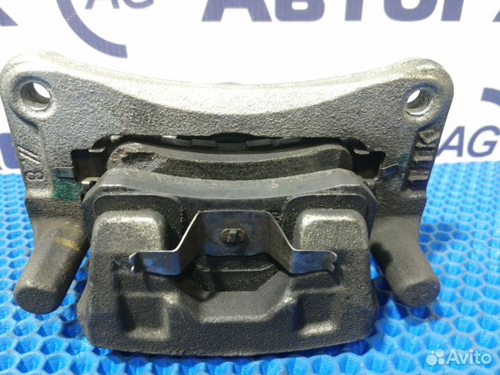 Суппорт Mitsubishi Outlander