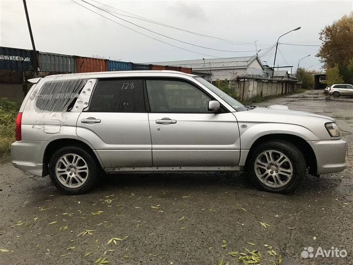 Стоп-сигнал правый Subaru Forester SG5 EJ205 2003