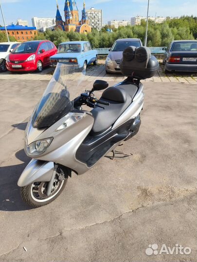 Скутер Yamaha Majesty 400