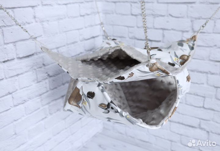 Гамаки, домики, лежанки для крыс и мелких зверьков