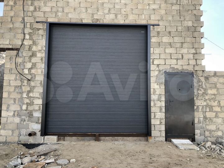 Гараж, > 30 м²