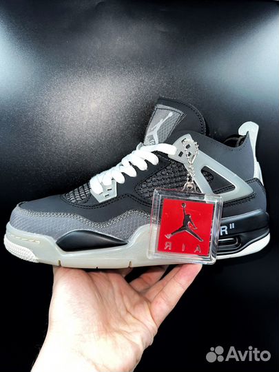 Кроссовки Nike Air Jordan 4 Retro Унисекс