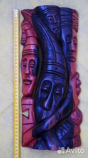 Африканские маски из дерева