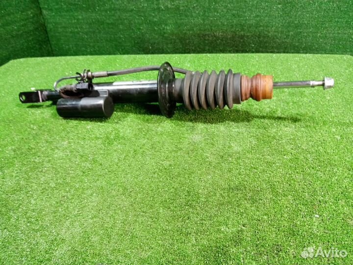 Стойка подвески передняя правая Audi Rs6 4F C6 BUH