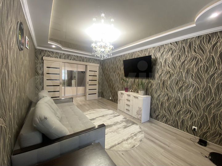 3-к. квартира, 63 м², 1/9 эт.