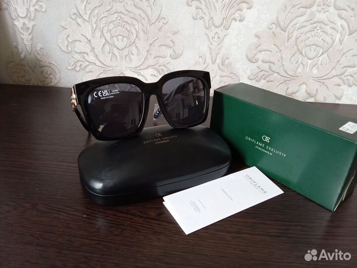 Солнцезащитные очки oriflame