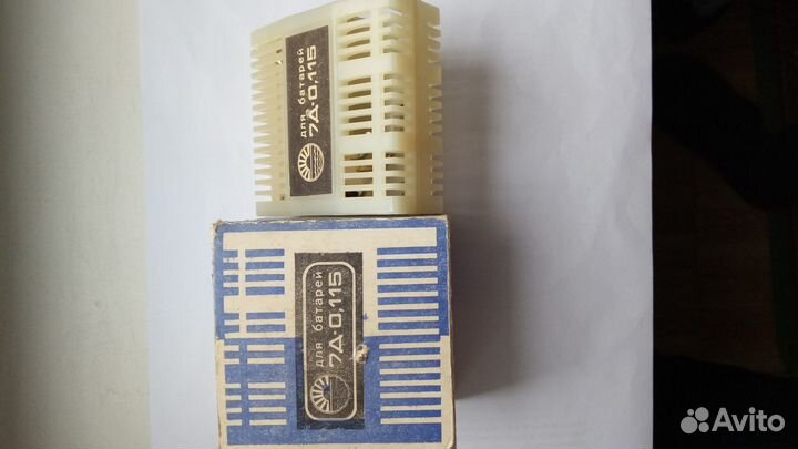 Устройство зарядное для батарей аккум. 7Д-0,115