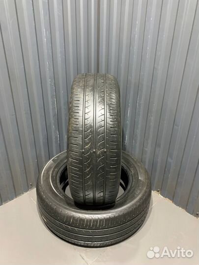 Yokohama BluEarth AE01 215/60 R16 99H
