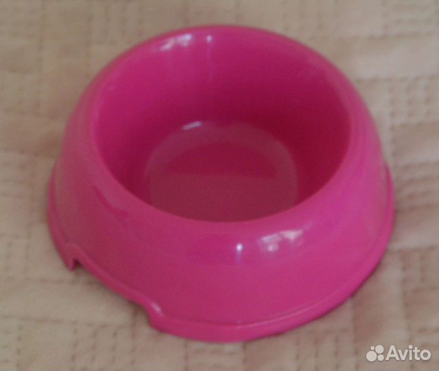 Мисочка розовая, пластмассовая