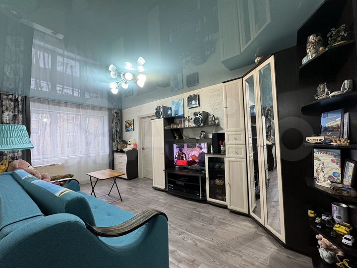 3-к. квартира, 56 м², 2/5 эт.