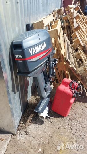 Лодочный мотор Yamaha 25