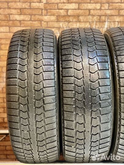 Pirelli Winter Ice Control 235/65 R17