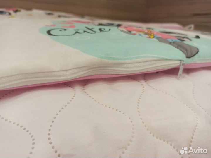 Продам бортики в детскую кроватку