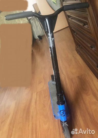 Трюковой самокат oxelo + шлем