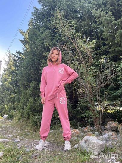 Спортивный костюм