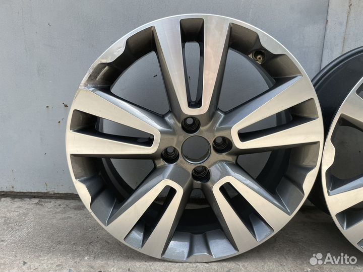 Оригинальные диски R17 LADA Vesta SW Cross