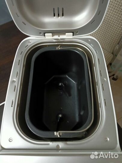 Хлебопечка Gorenje BM1600WG