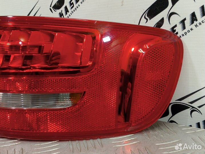 Фонарь задний правый Audi A4 B8 1.8 CDH 2010