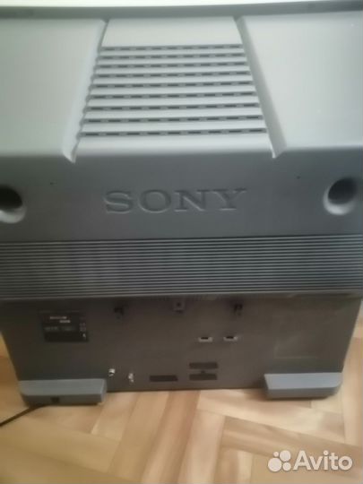 Телевизор Sony trinitron