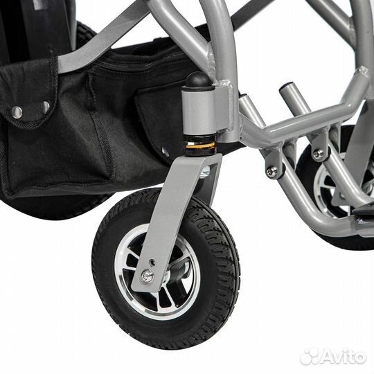 Облегченная электрическая коляска для инвалидов