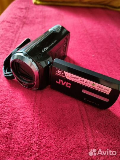 Видеокамера JVC