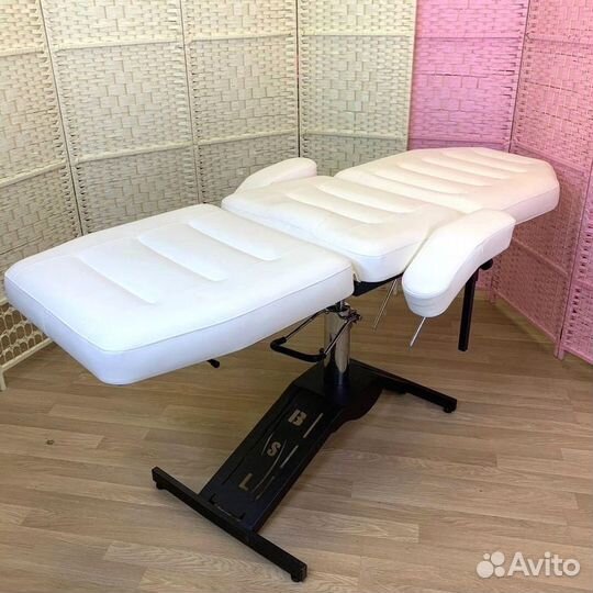 Косметологическое кресло на гидравлике