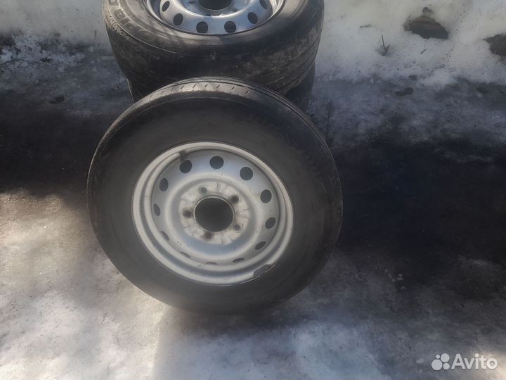 Колеса на ниву r15лето bridgestone бу