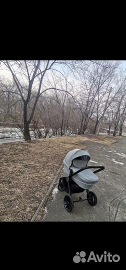 Продам коляску 2 в 1 Farfello