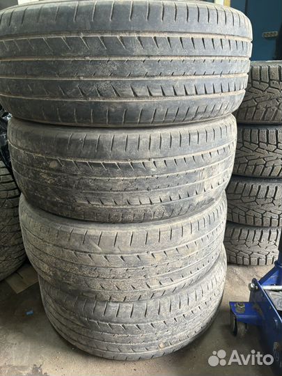 Toyo R27 225/55 R18 20E