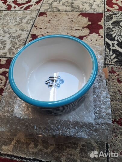 Керамическая миска для собак