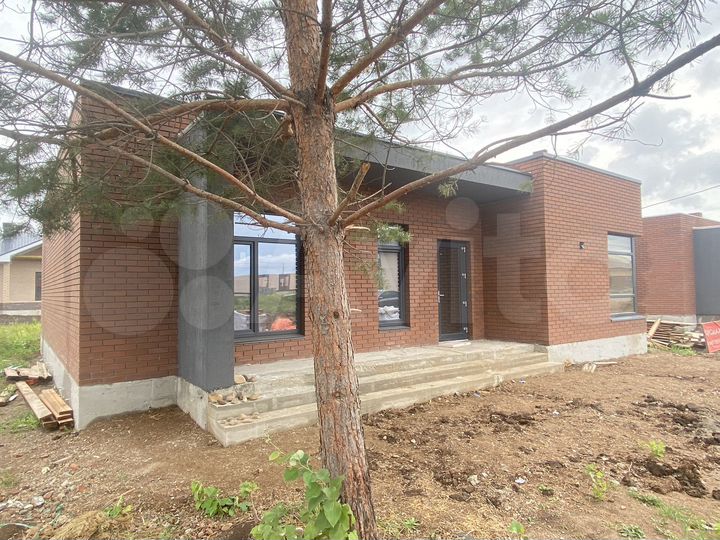 Коттедж 98 м² на участке 6,2 сот.