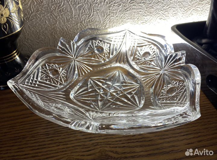 Ваза хрустальная