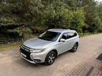 Mitsubishi Outlander 2.4 CVT, 2018, 98 000 км, с пробегом, цена 2 600 000 руб.