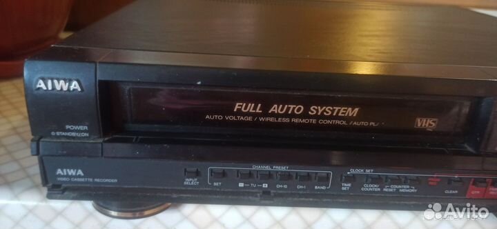 Видеомагнитофон