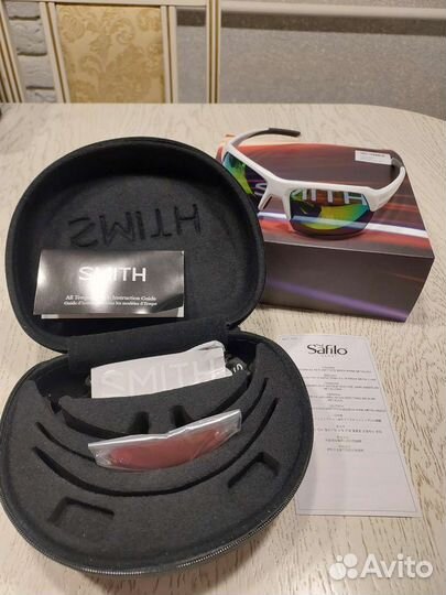 Солнцезащитные очки Smith